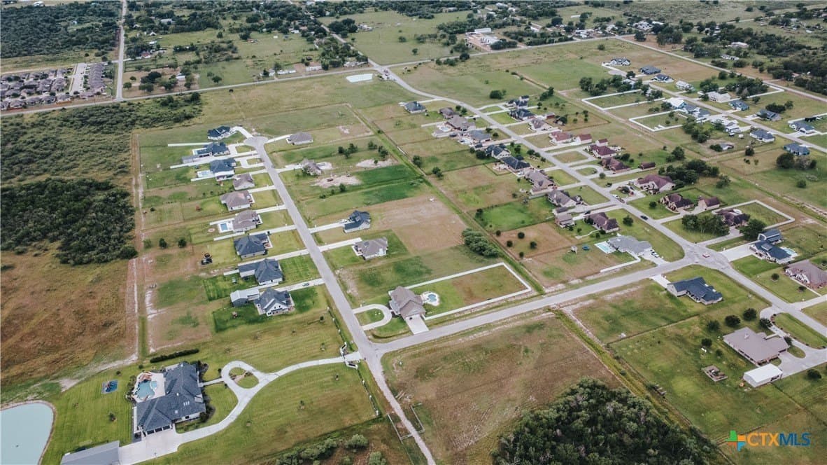 1.06 acres in Victoria County - photo 7