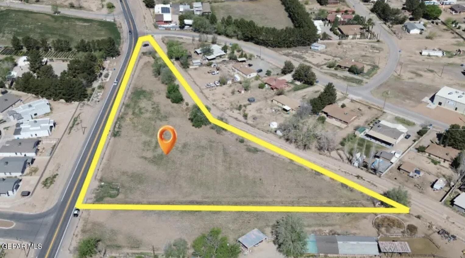 2.04 acres in El Paso County