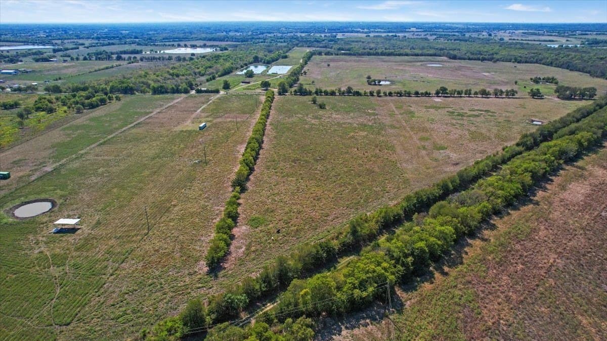 10.23 acres in Hunt County - photo 6