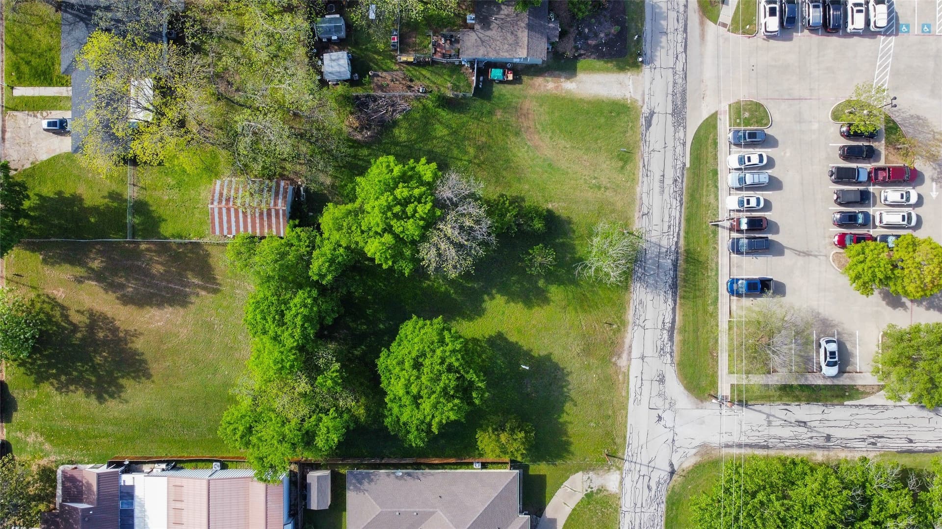 0.3 acres in Johnson County - photo 9