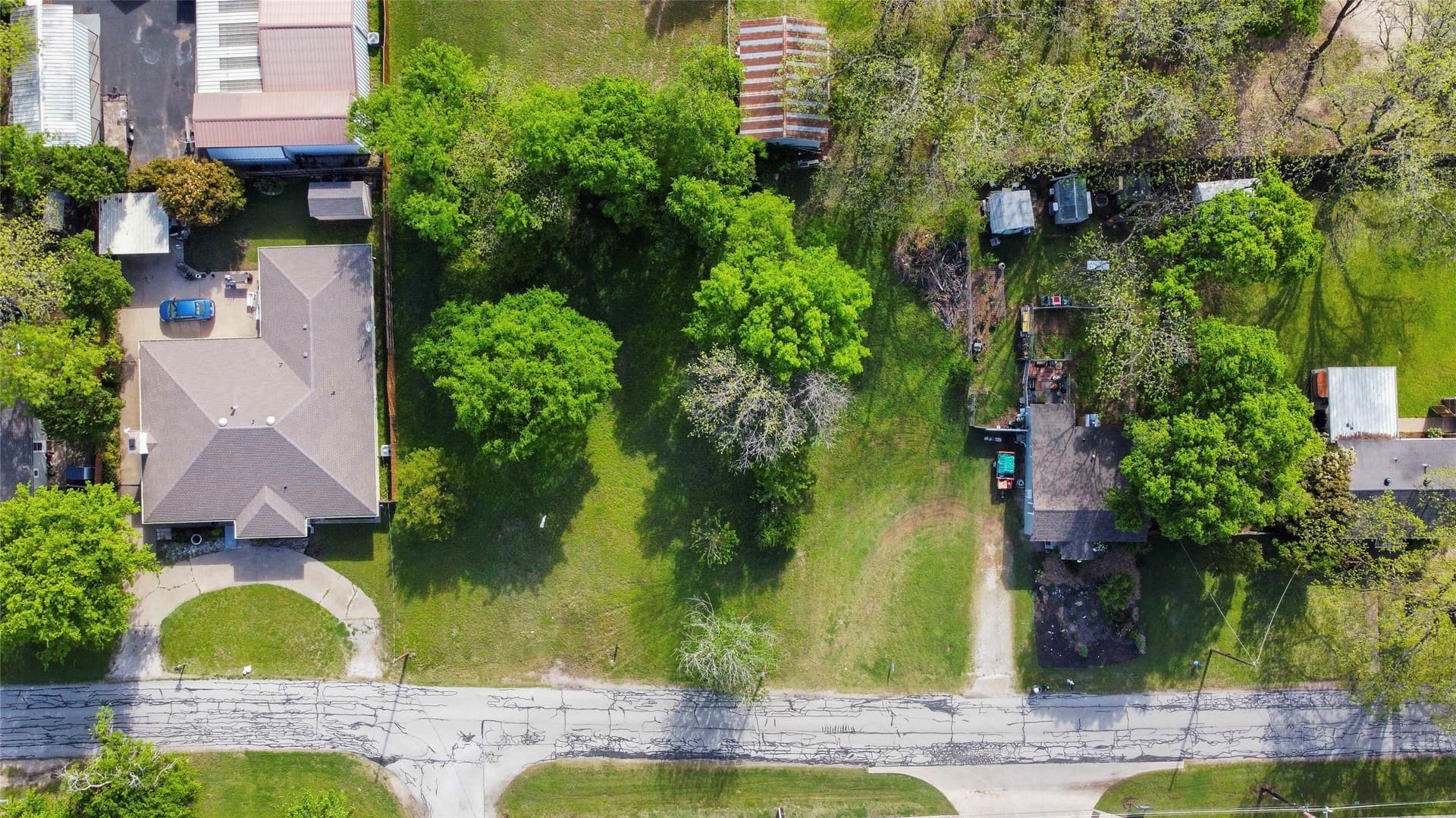 0.3 acres in Johnson County - photo 8