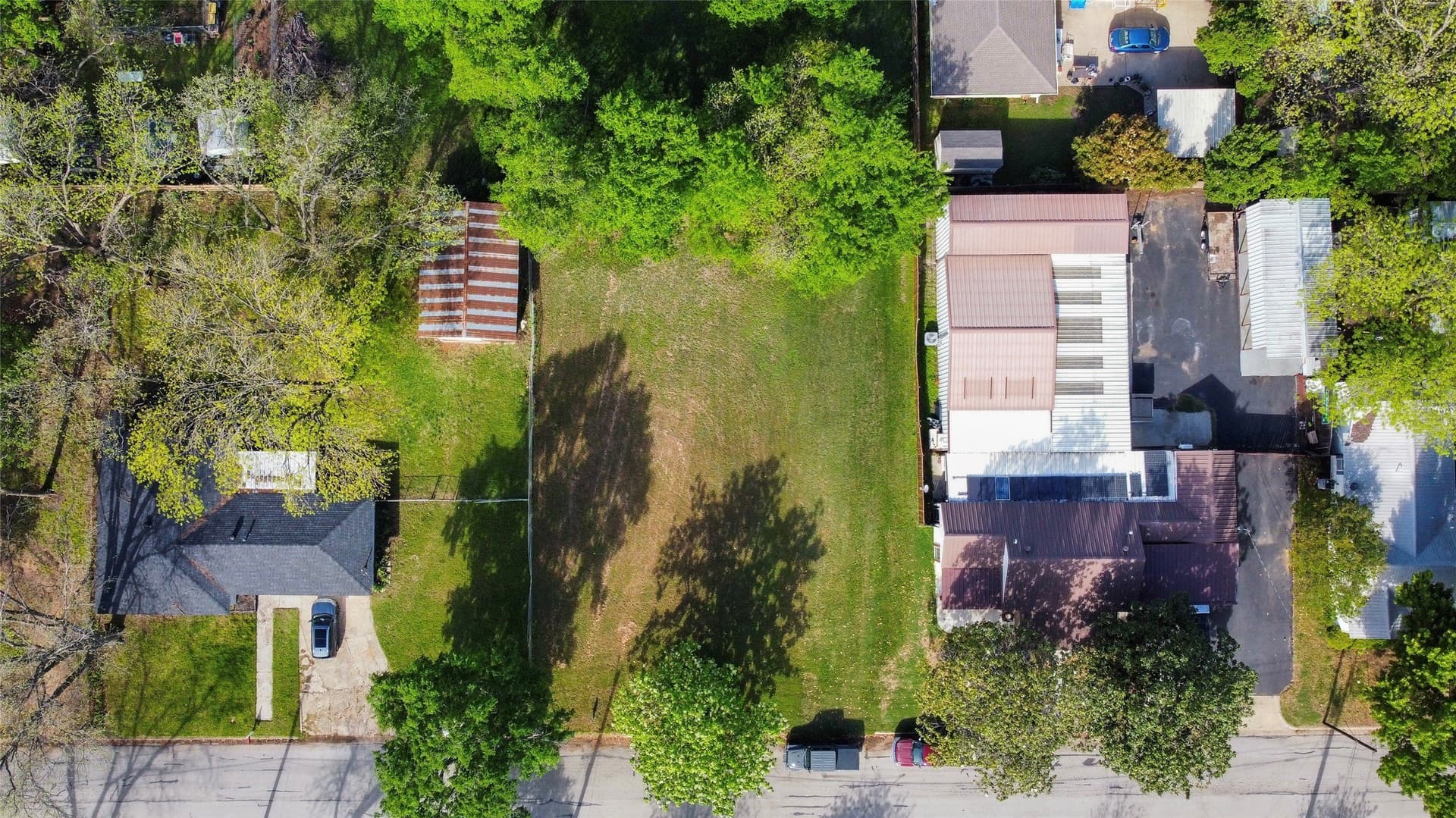0.3 acres in Johnson County - photo 3