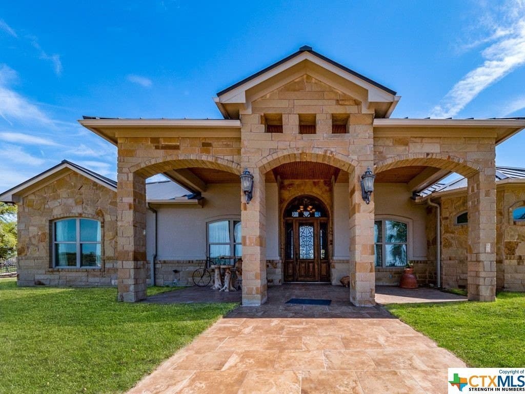 38.94 acres in Hays County - photo 5