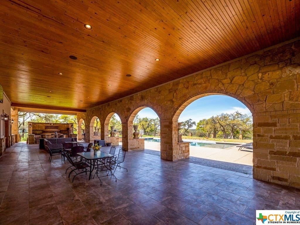 38.94 acres in Hays County - photo 8