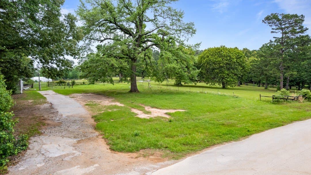 3.37 acres in Smith County - photo 4