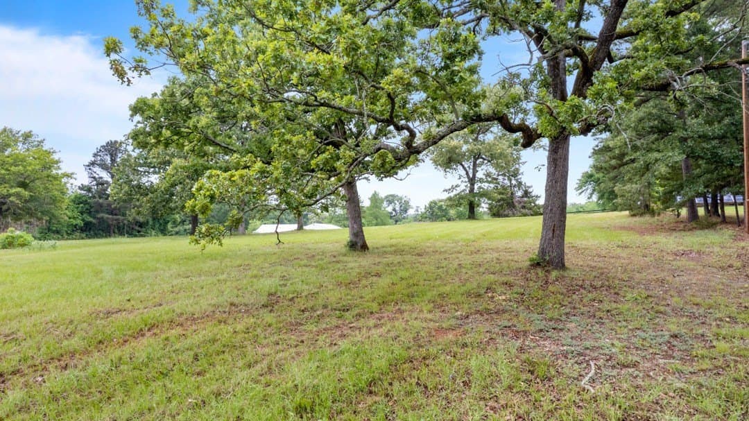 3.37 acres in Smith County - photo 8