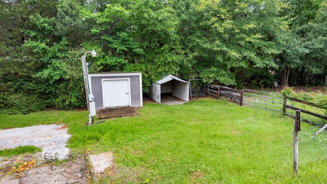 3.37 acres in Smith County - photo 10