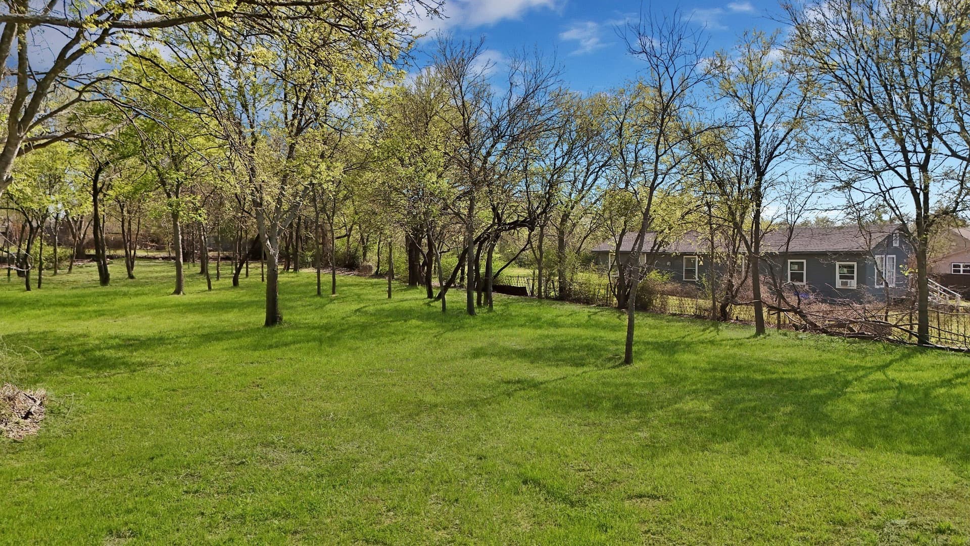0.34 acres in Tarrant County gallery image 3