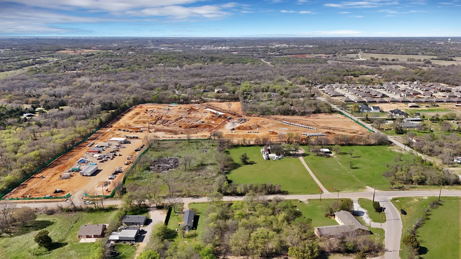 0.34 acres in Tarrant County - photo 9