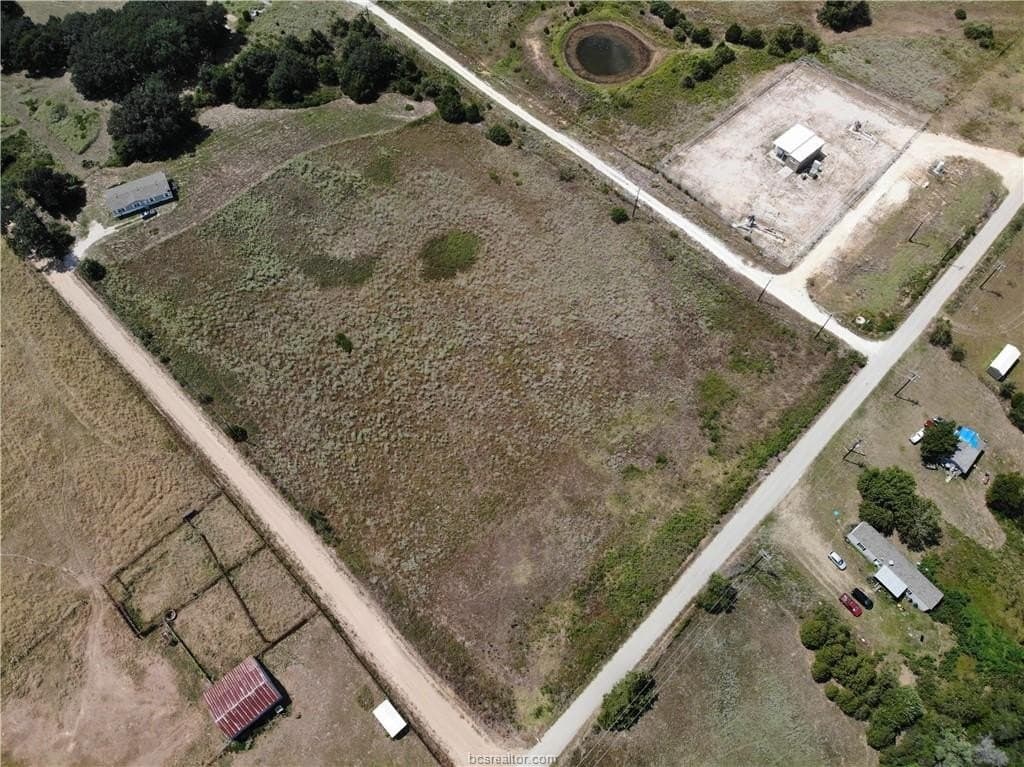 5.48 acres in Burleson County - photo 8