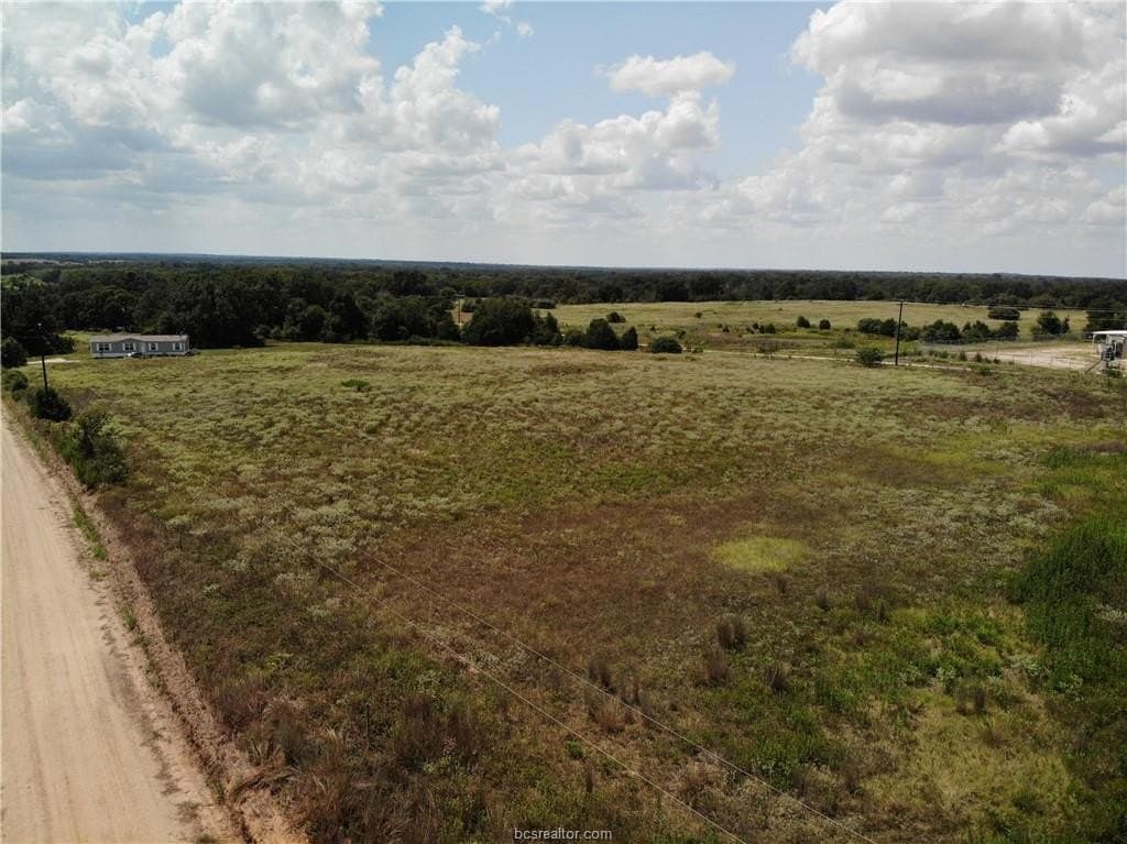5.48 acres in Burleson County gallery image 4