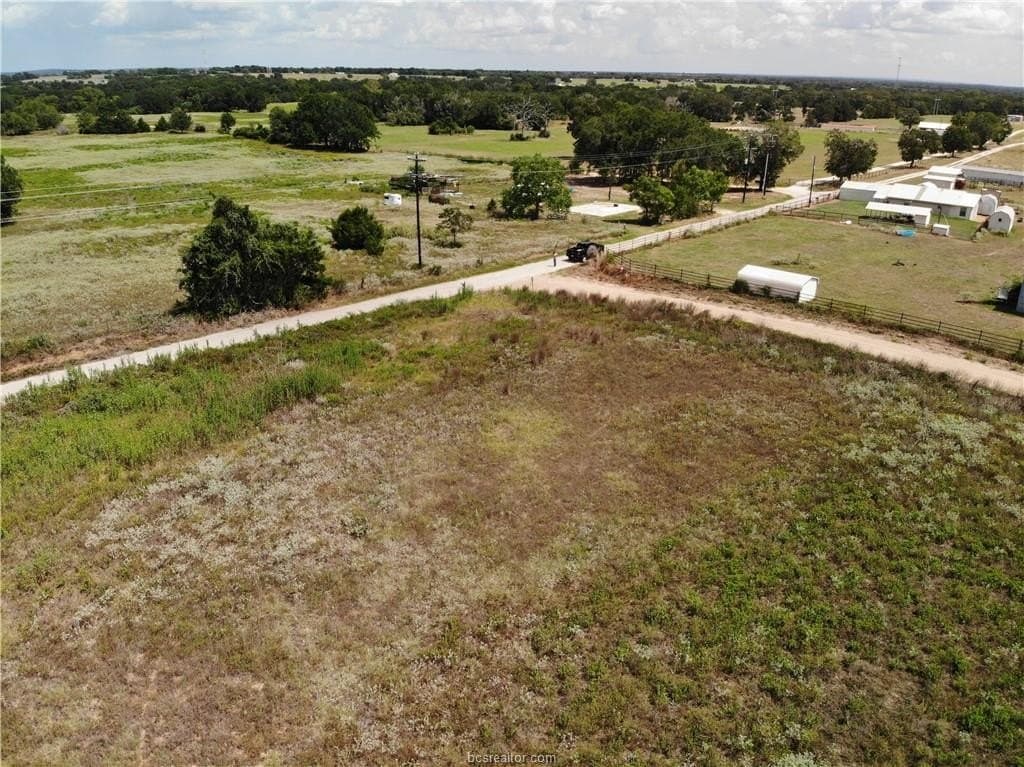 5.48 acres in Burleson County - photo 24