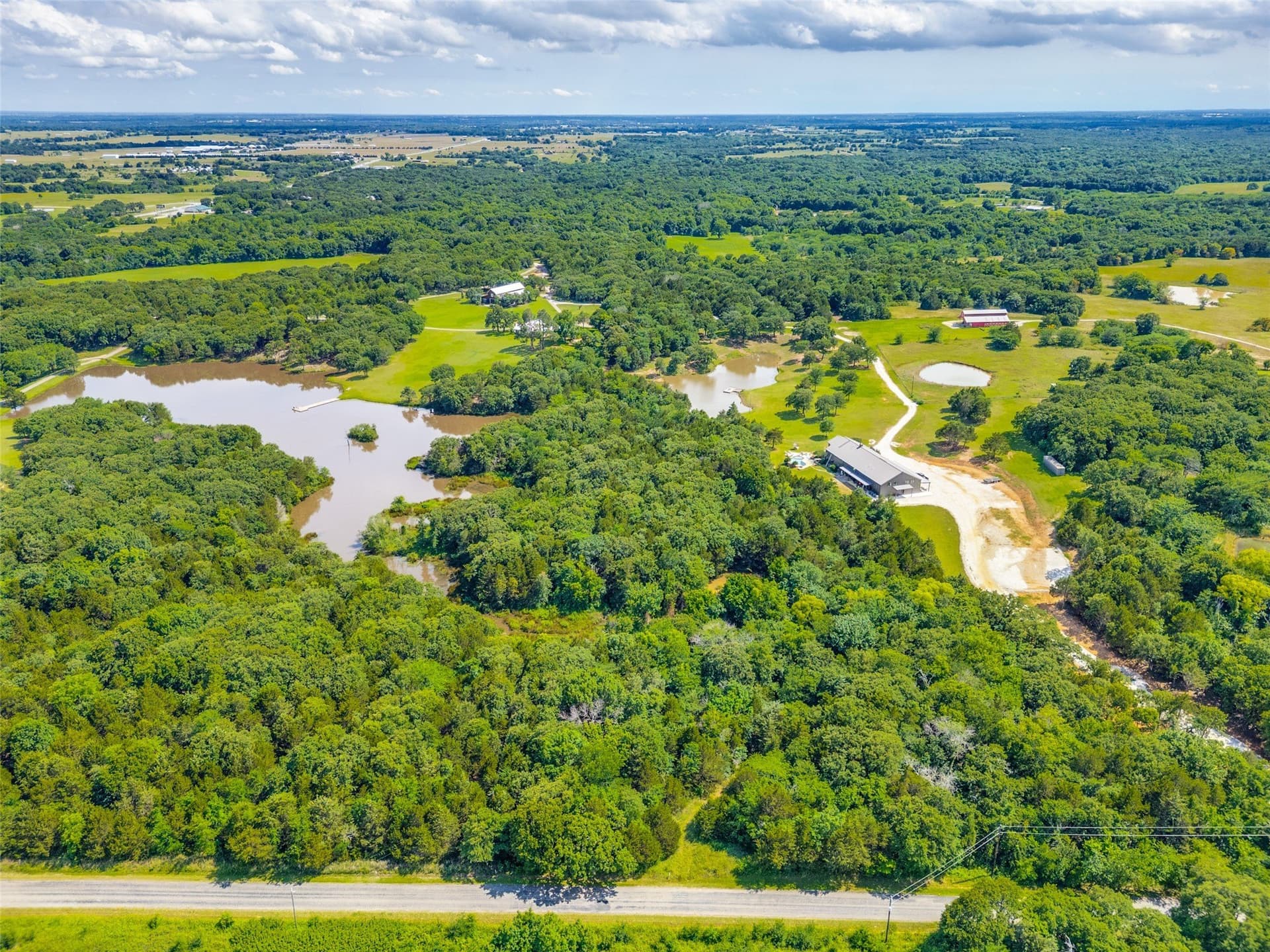 3.17 acres in Grayson County gallery image 4