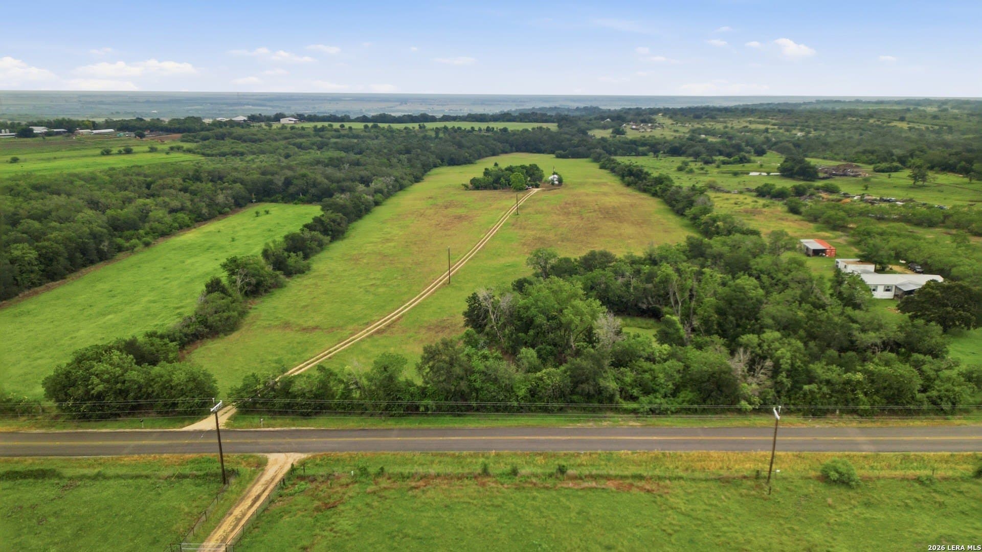 19.72 acres in Guadalupe County gallery image 3