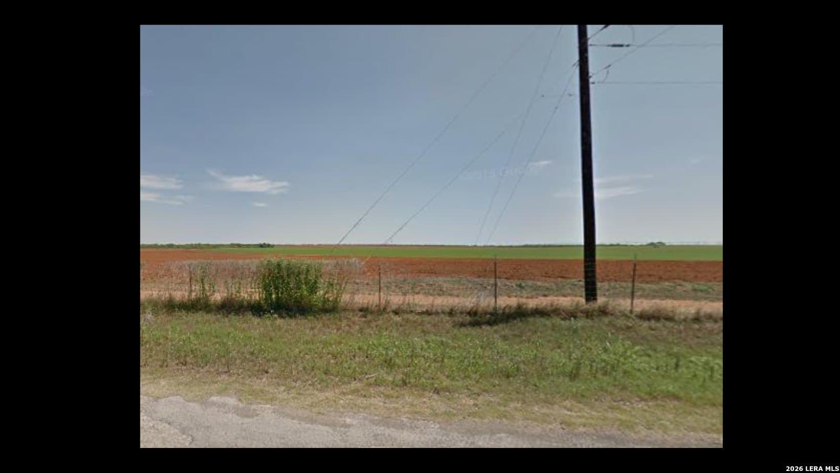 159.17 acres in Frio County - photo 3