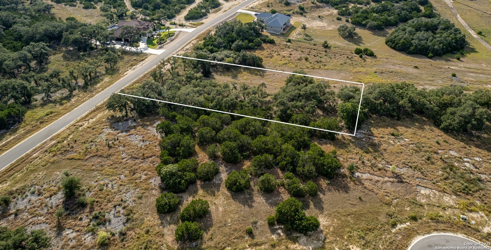 1.21 acres in Comal County gallery image 2