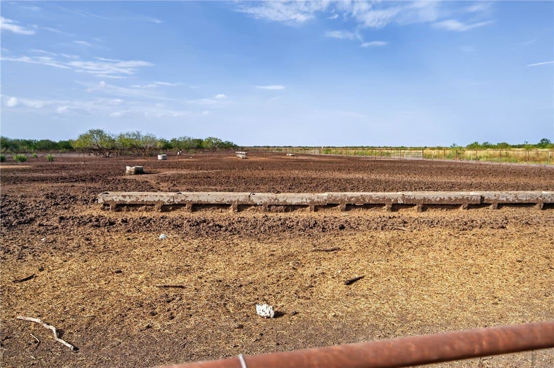 105 acres in Jim Wells County - photo 56