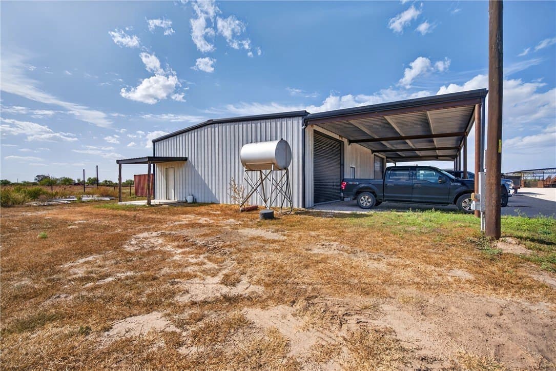 105 acres in Jim Wells County - photo 36