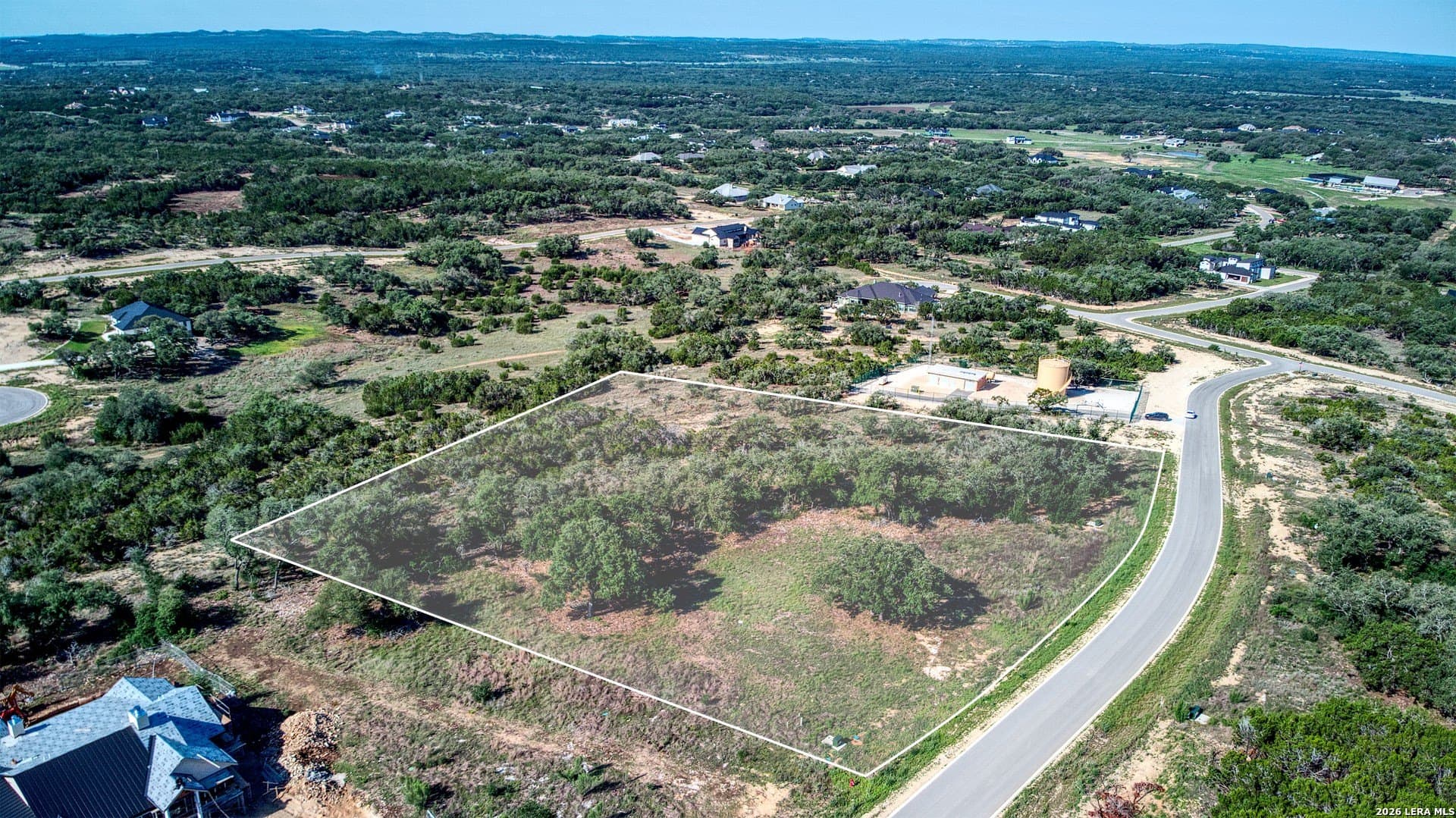 3.28 acres in Comal County gallery image 2