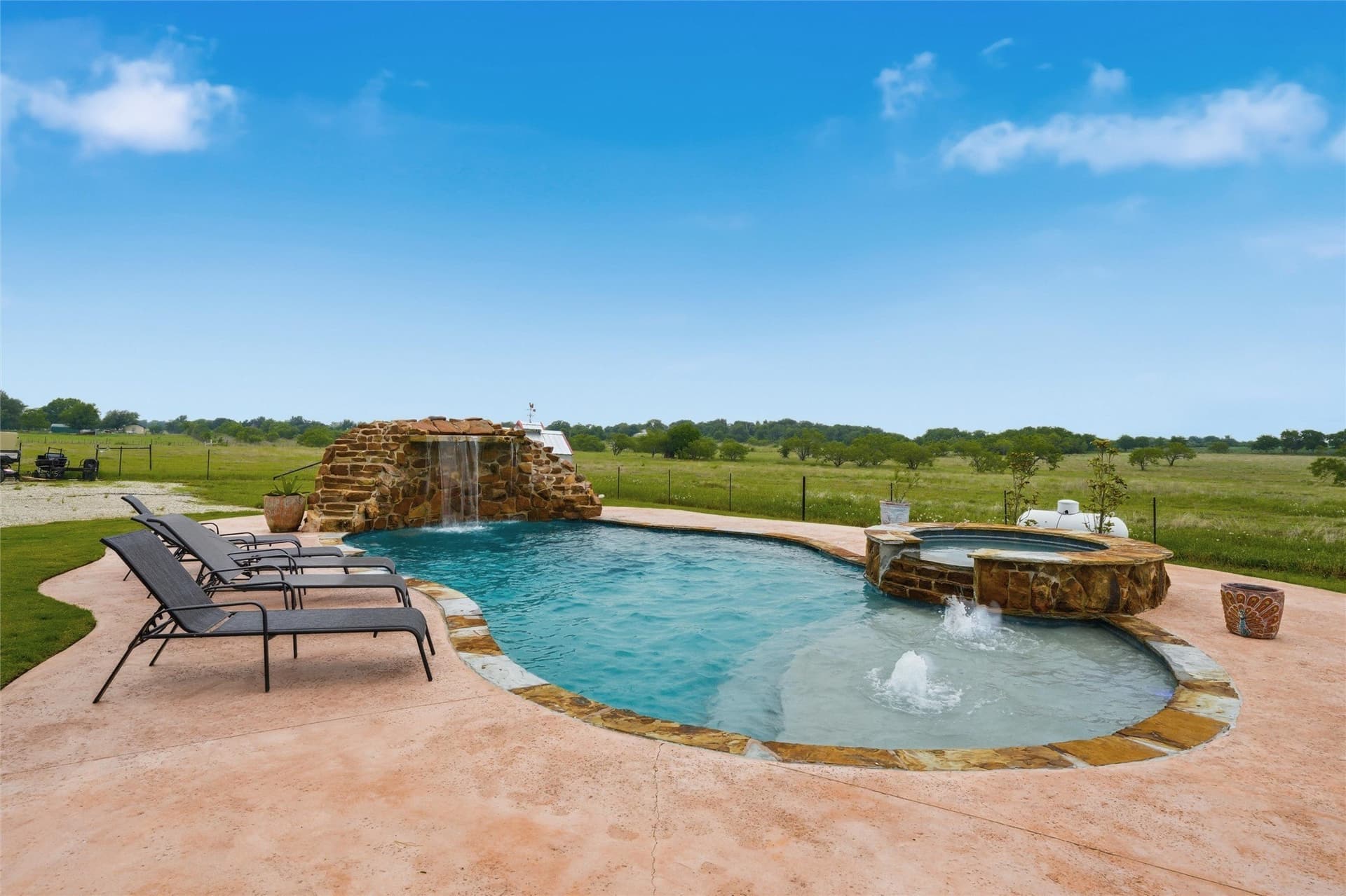 30.55 acres in McLennan County - photo 10