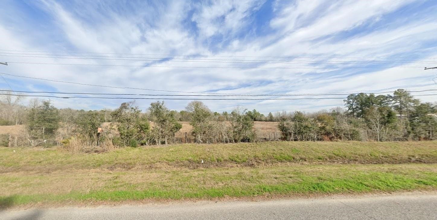 10.45 acres in Texas County