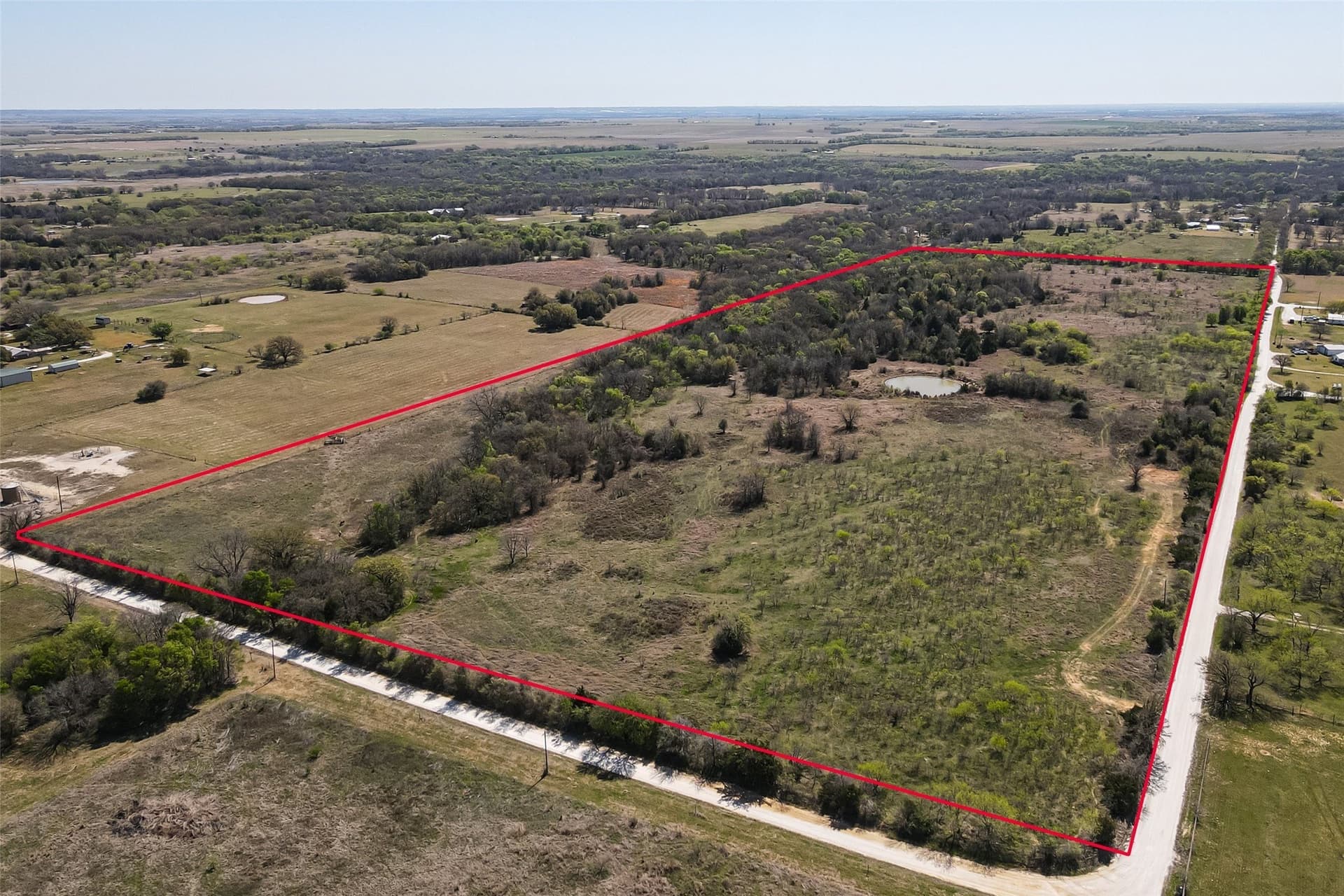 12 acres in Hill County gallery image 2