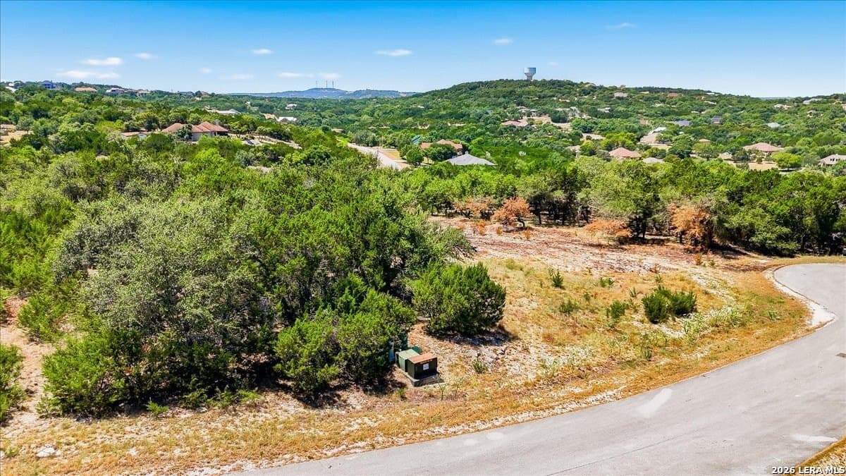 1.01 acres in Comal County - photo 4