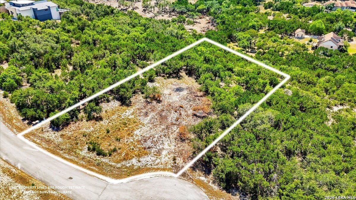 1.01 acres in Comal County - photo 7
