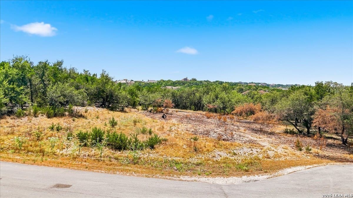 1.01 acres in Comal County - photo 2