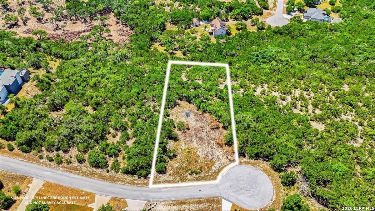 1.01 acres in Comal County - photo 3