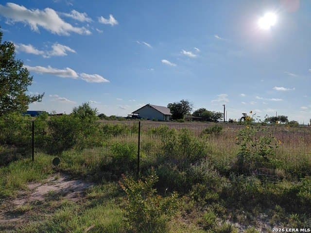 2.51 acres in Bexar County - photo 2
