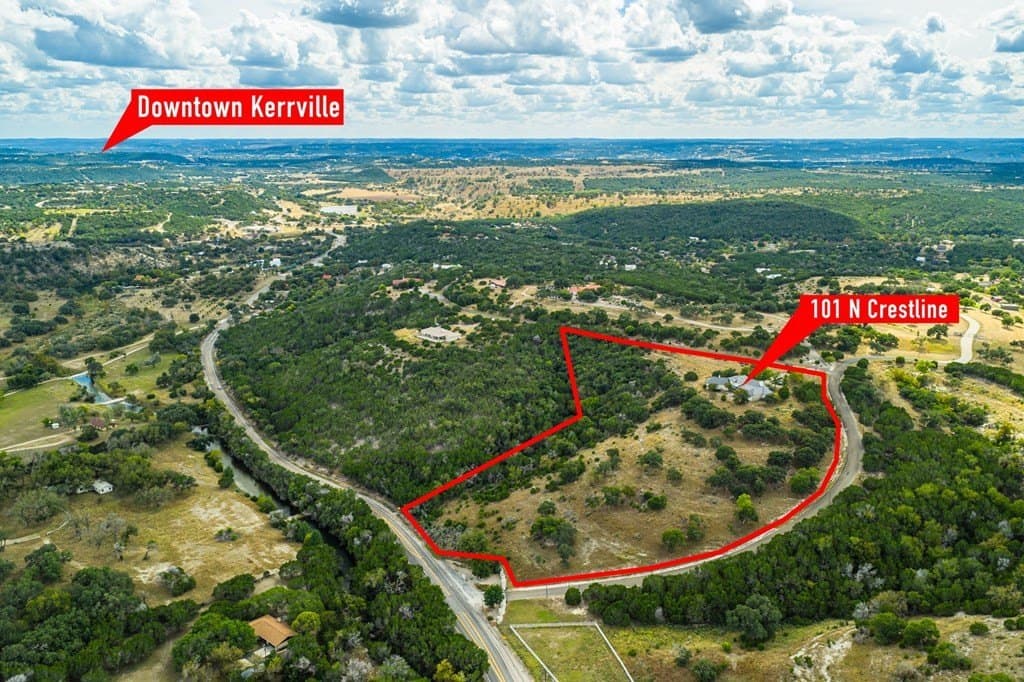 10.33 acres in Kerr County gallery image 2