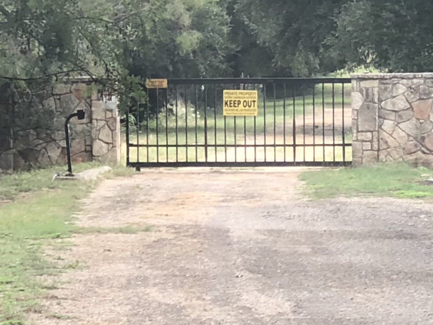 0.52 acres in Bandera County gallery image 4
