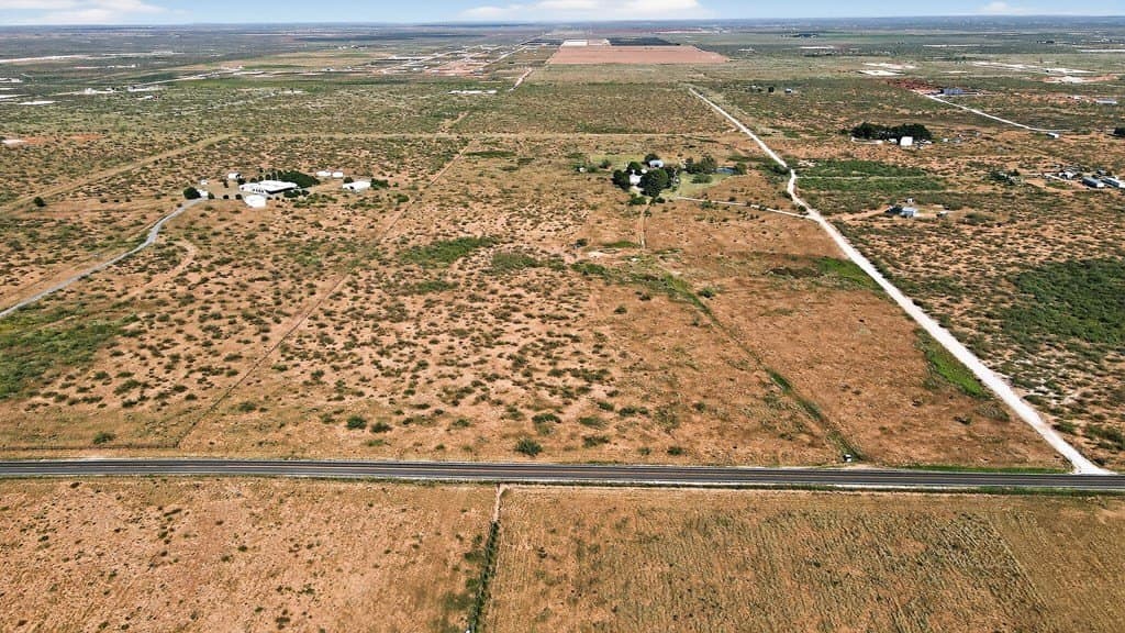 51.77 acres in Midland County gallery image 3