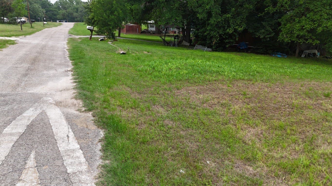 0.04 acres in Hood County - photo 20
