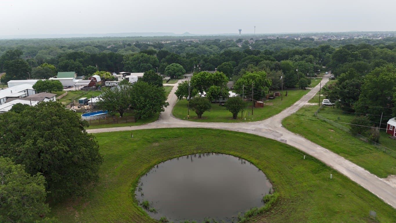 0.04 acres in Hood County - photo 7