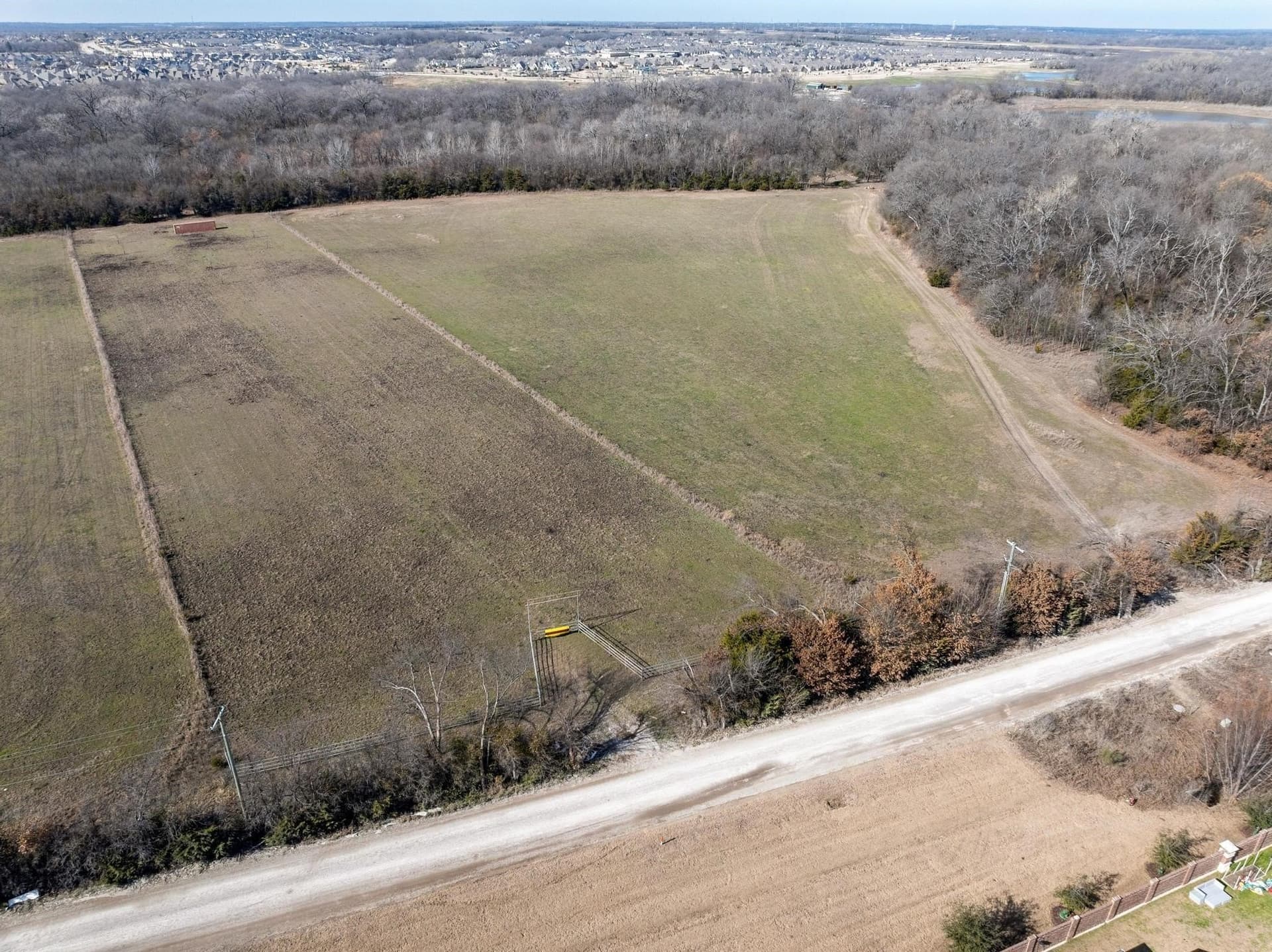 29.31 acres in Collin County - photo 2