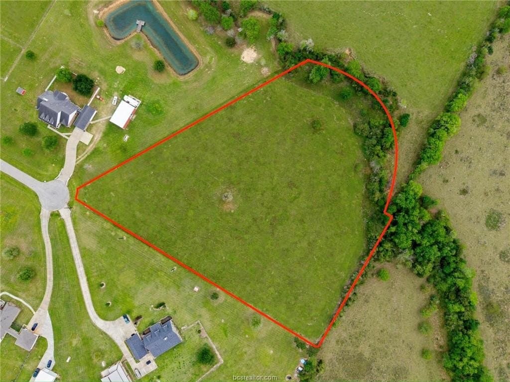 5.75 acres in Waller County gallery image 2