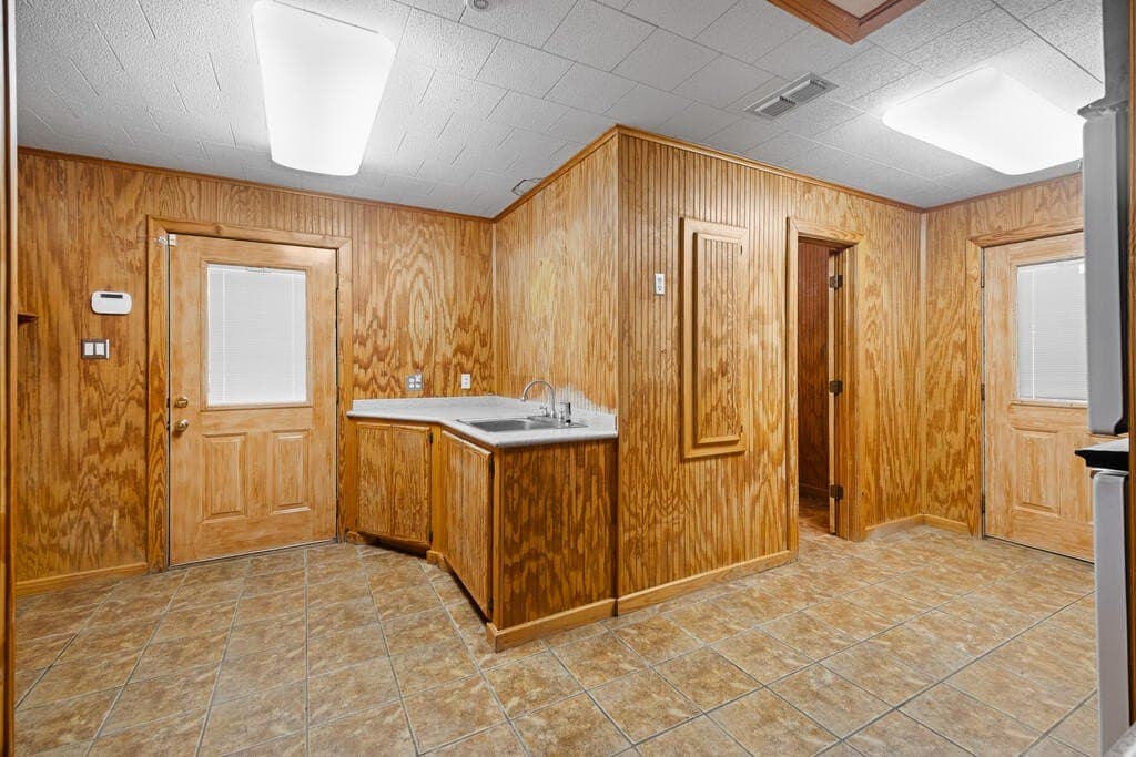 10.66 acres in ANDERSON County - photo 24