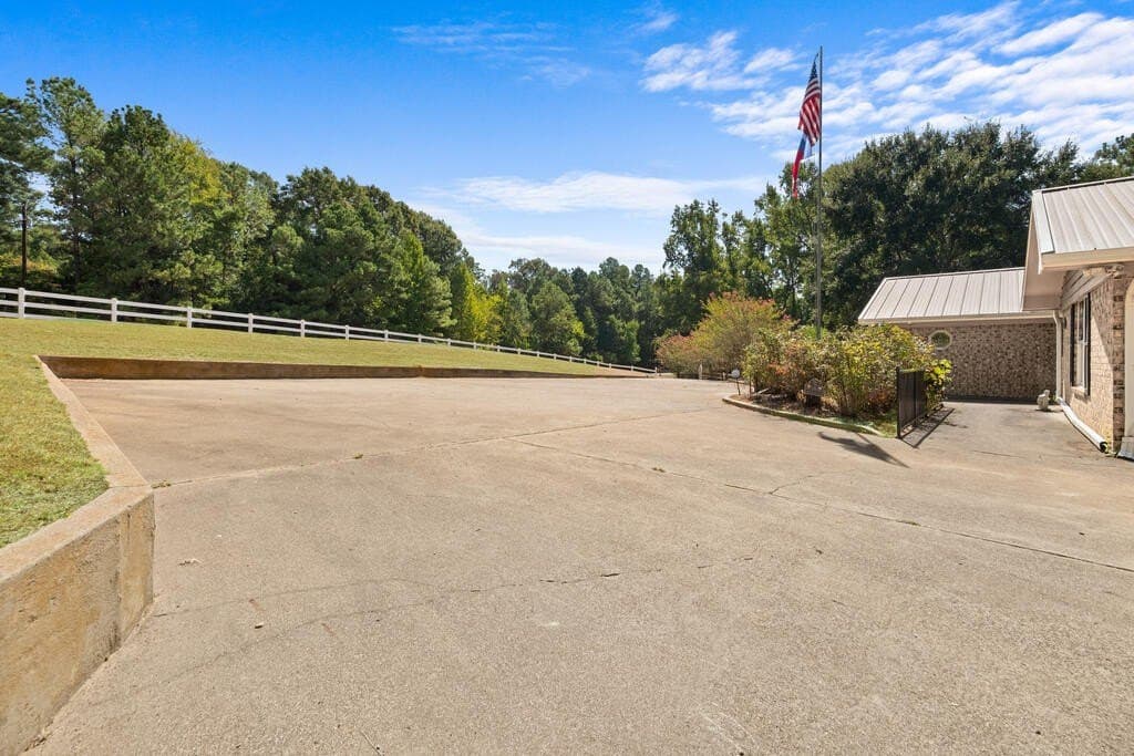 10.66 acres in ANDERSON County - photo 60