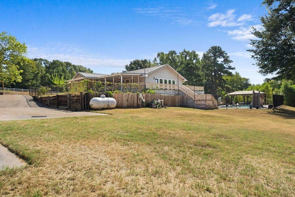 10.66 acres in ANDERSON County - photo 63