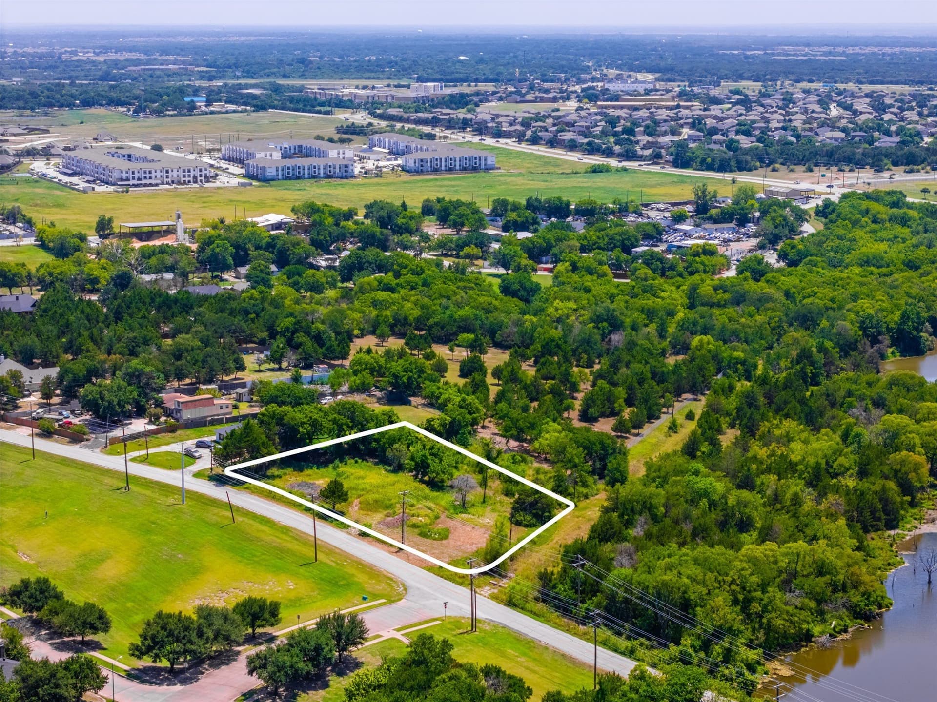 0.63 acres in Dallas County - photo 6