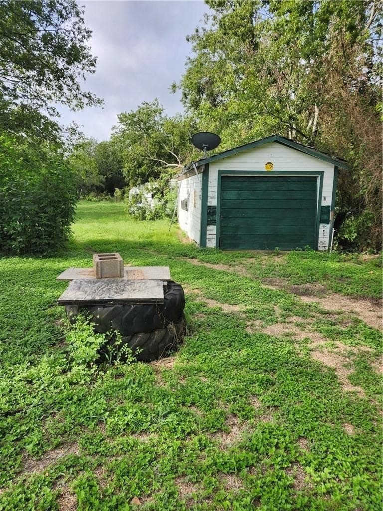 4.2 acres in Falls County - photo 13