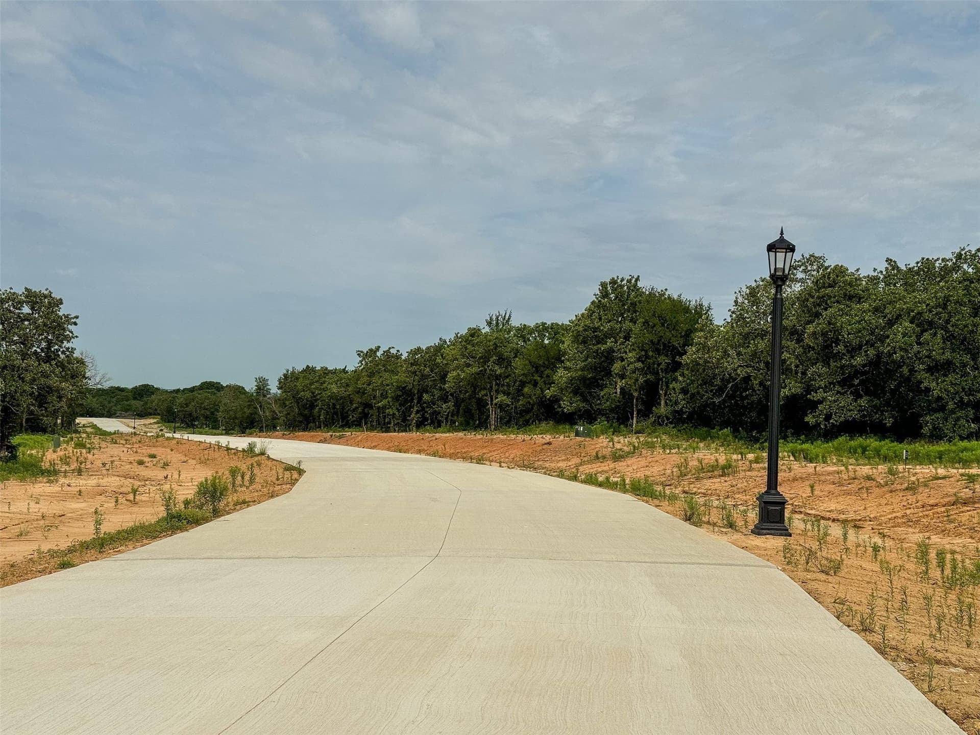 2.01 acres in Parker County gallery image 4