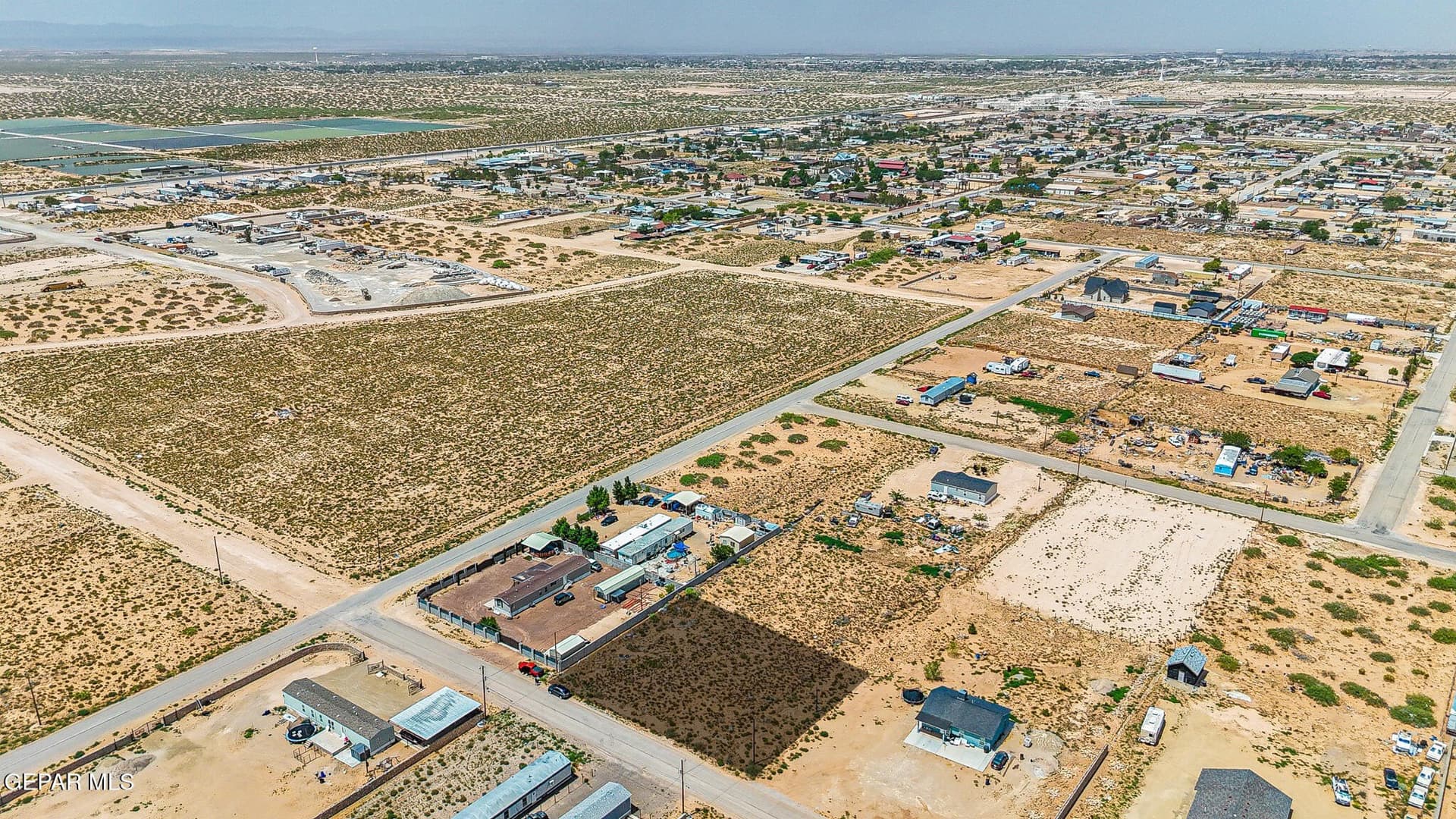 0.83 acres in El Paso County gallery image 2