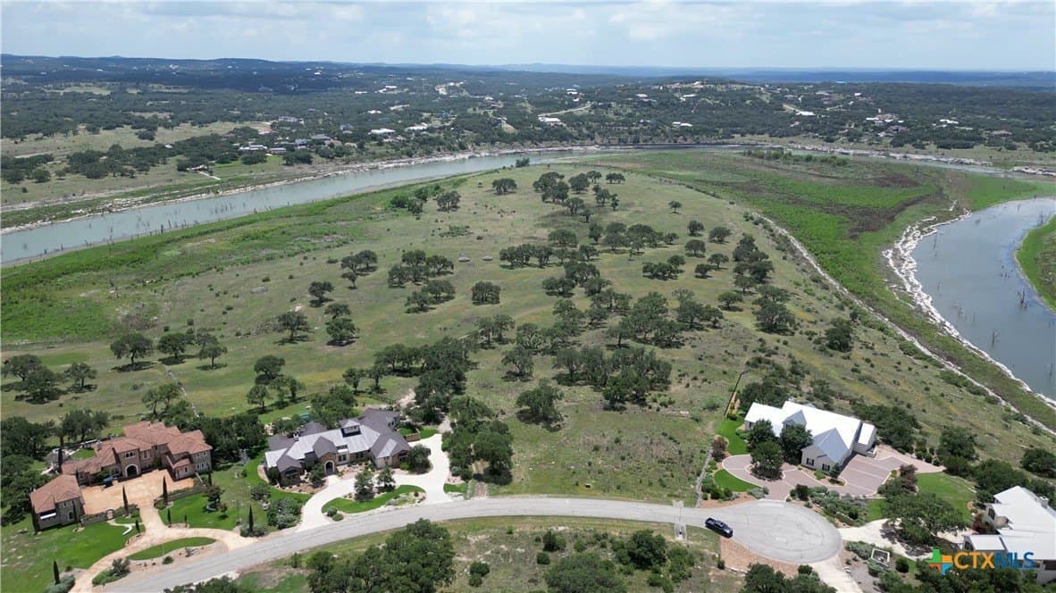 11.63 acres in Comal County