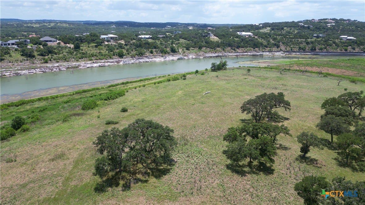 11.63 acres in Comal County - photo 7