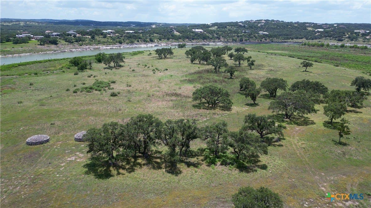11.63 acres in Comal County - photo 6