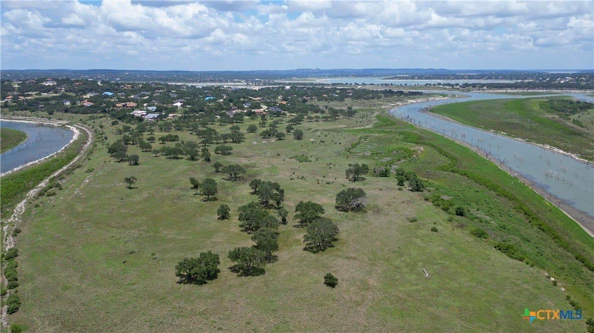 11.63 acres in Comal County - photo 19