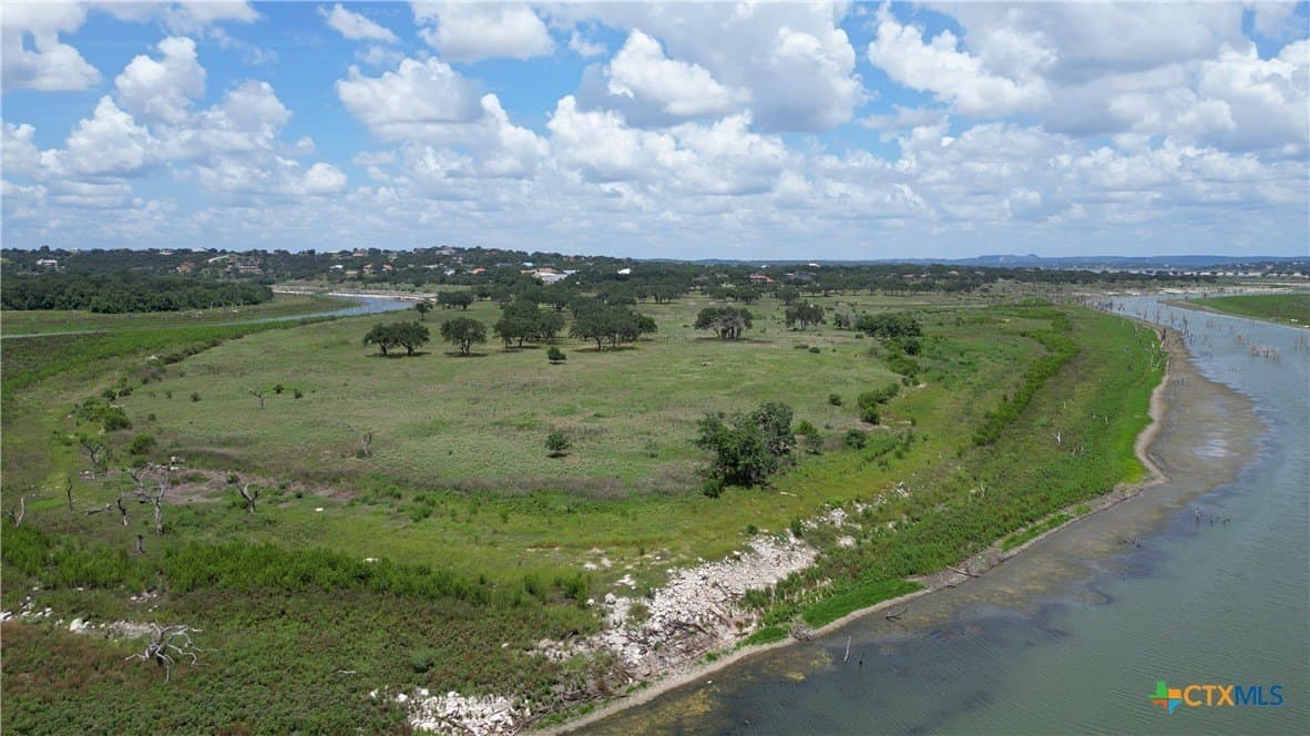 11.63 acres in Comal County - photo 15